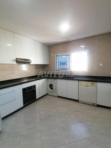 Bel appart bien placé 2 faces sans vis a vis Najah