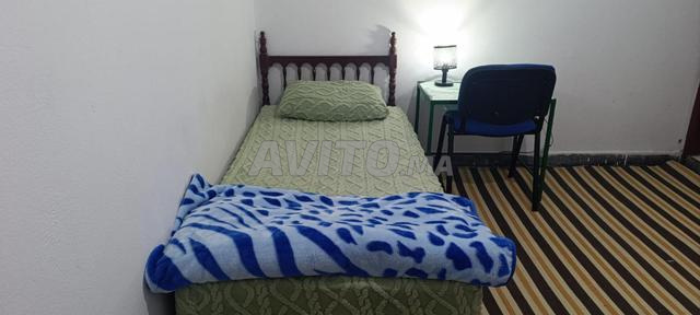 Chambre dans appartement à louer à la journée