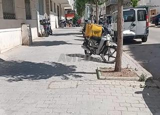 Local titré 30 m² à vendre à Mesnana Tanger