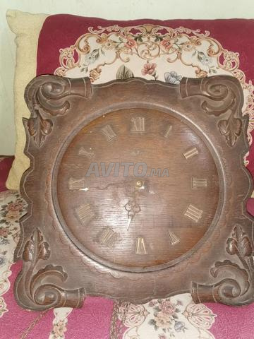 ساعة حائط ألمانية قديمة URGOS أصلية ~ 100 عام