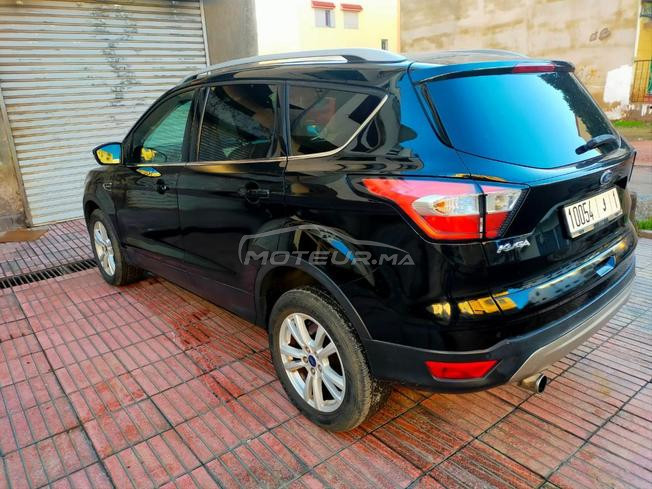ford kuga en très bon état 