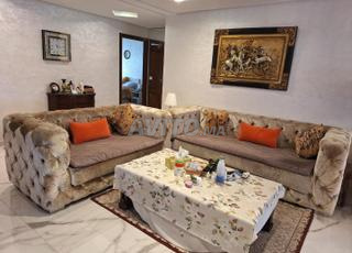 Salon moderne en Bon état