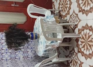 أثاث للبيع بحالة جيدة