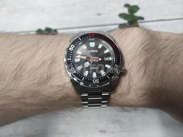 LORUS أصلية جديدة مع العلبة