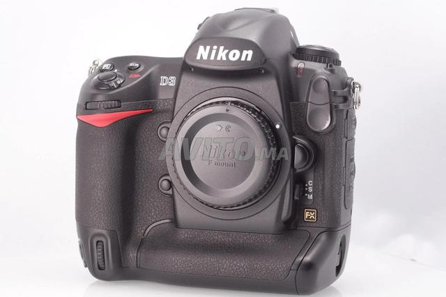 كاميرا نيكون D3