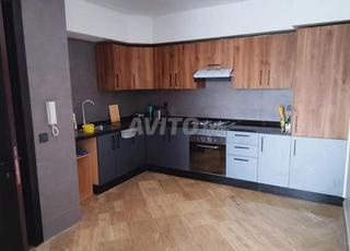 شقة للإيجار 87 متر مربع في فال فلوري