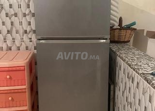 ثلاجة ببابين قابلة للوضع قائمة بذاتها Whirlpool