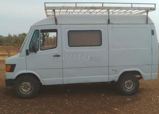 سيارة للبيع