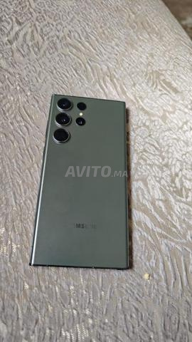 Samsung S23 ultra في حالة جيدة.