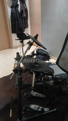 أبيع بطارية