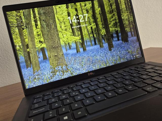 كمبيوتر محمول Dell للبيع