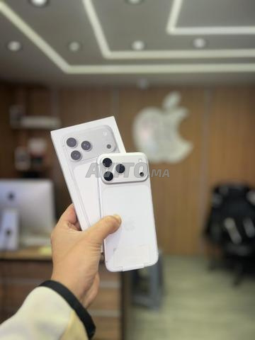 ايفون 17 برو ماكس أبيض 512 جيجا نسخة أوروبية (SIM)