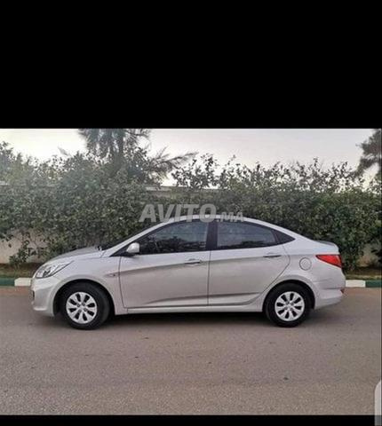 Hyundai Accent Diesel Manuelle 2017 à Sidi Bouzid