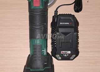 جلاخة لاسلكية 20 فولت بطارية 4 أمبير شاحن 20 فولت