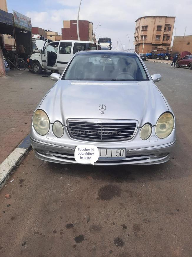 Mercedes-Benz E220 avant-garde 