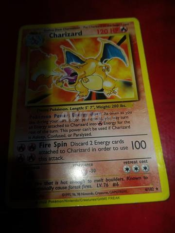 4 بطاقات بوكيمون