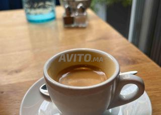 بيع مقهى في حي الازدهار