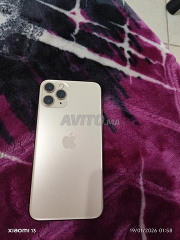 iPhone 11 pro paypass