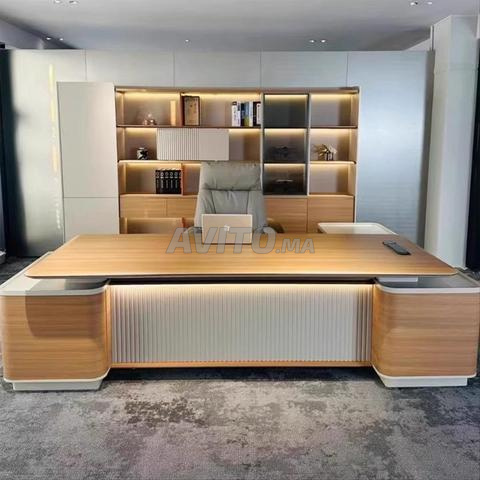 offre un look élégant, professionnel de direction