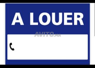 شقة بالطابق الثاني