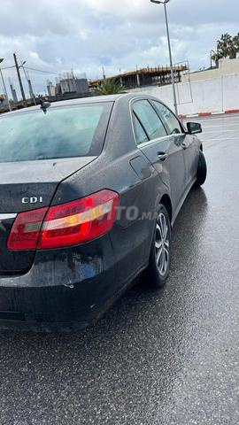 مرسيدس بنز الفئة E ديزل أوتوماتيكية 2009