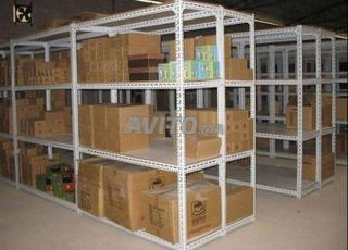 أرفف للورشة / التخزين في المستودعات