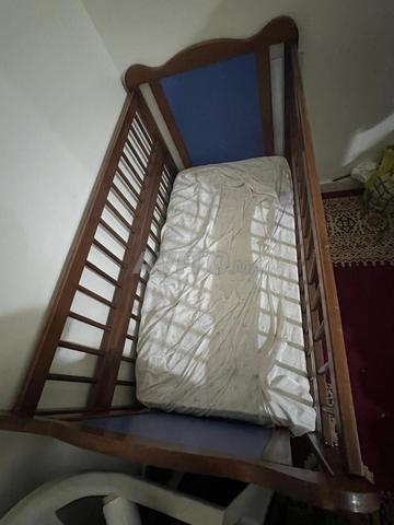 سرير الأطفال