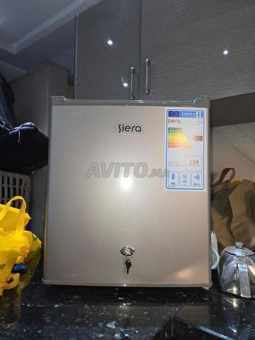 ميني فريجو مينيبار سييرا 40 لتر بقفل شبه جديد