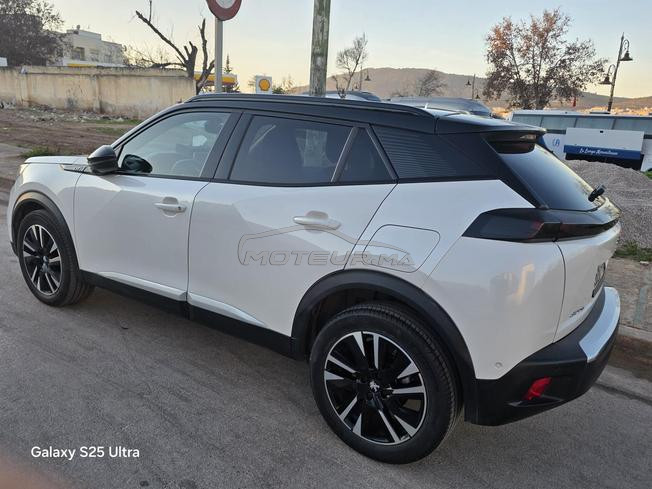 Peugeot 2008 GT, Diesel Automatique 07/2021 à Fès