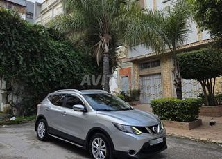 نيسان قاشقاي أسينتا مانويل 2016 في طنجة