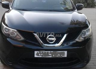 نيسان قاشقاي