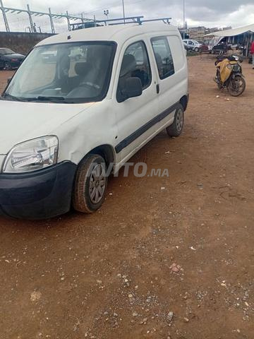 Voiture à vendre en bon état, moteur neuf - 2