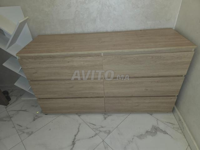 خزانة ذات أدراج KITEA بستة أدراج، تشطيب بلوط فاتح