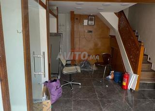 بيع محل مساحته 18 مترًا مربعًا في الدار البيضاء