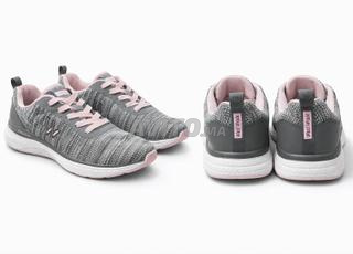 WellWalk Sneakers – Gris / Rose