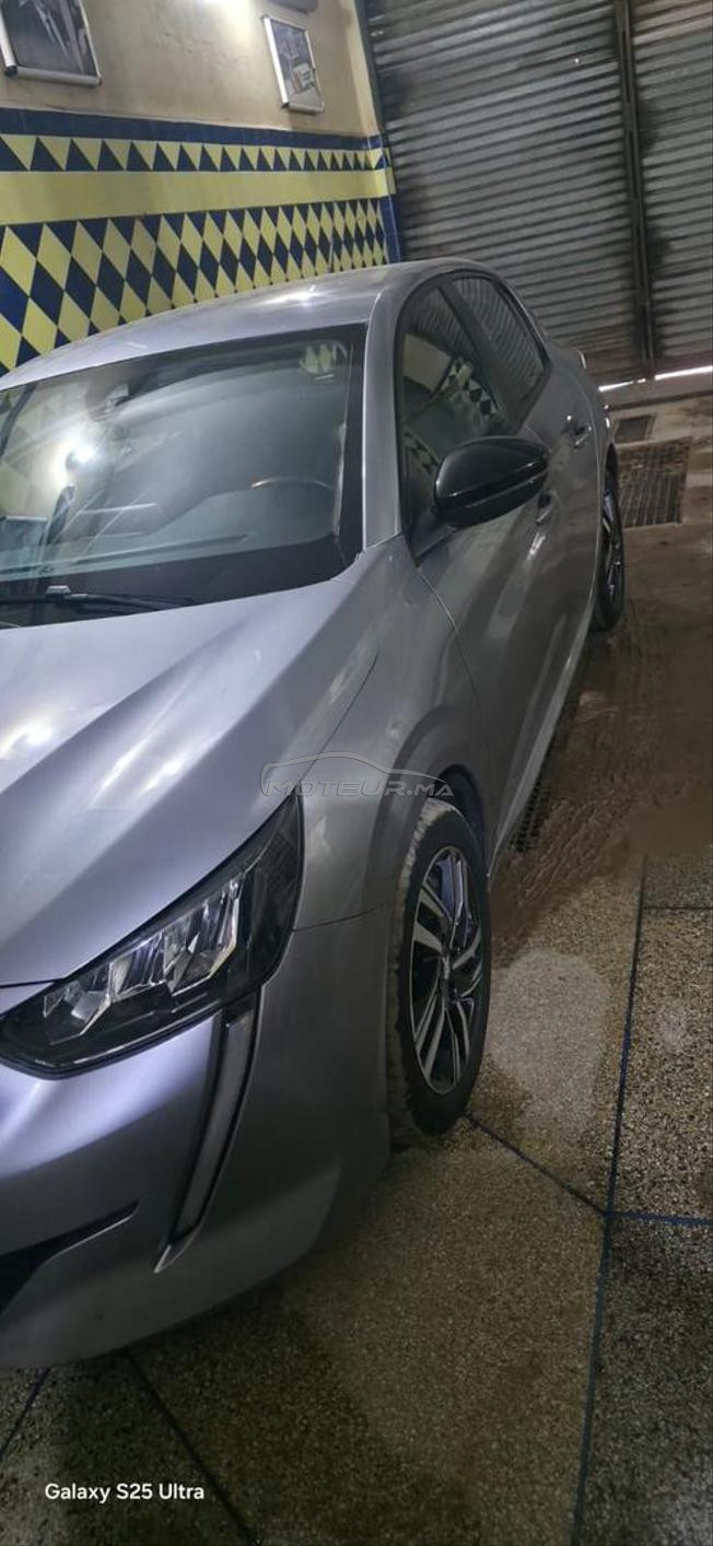 Peugeot 208 Diesel Manuelle 2022 à Sidi Bennour