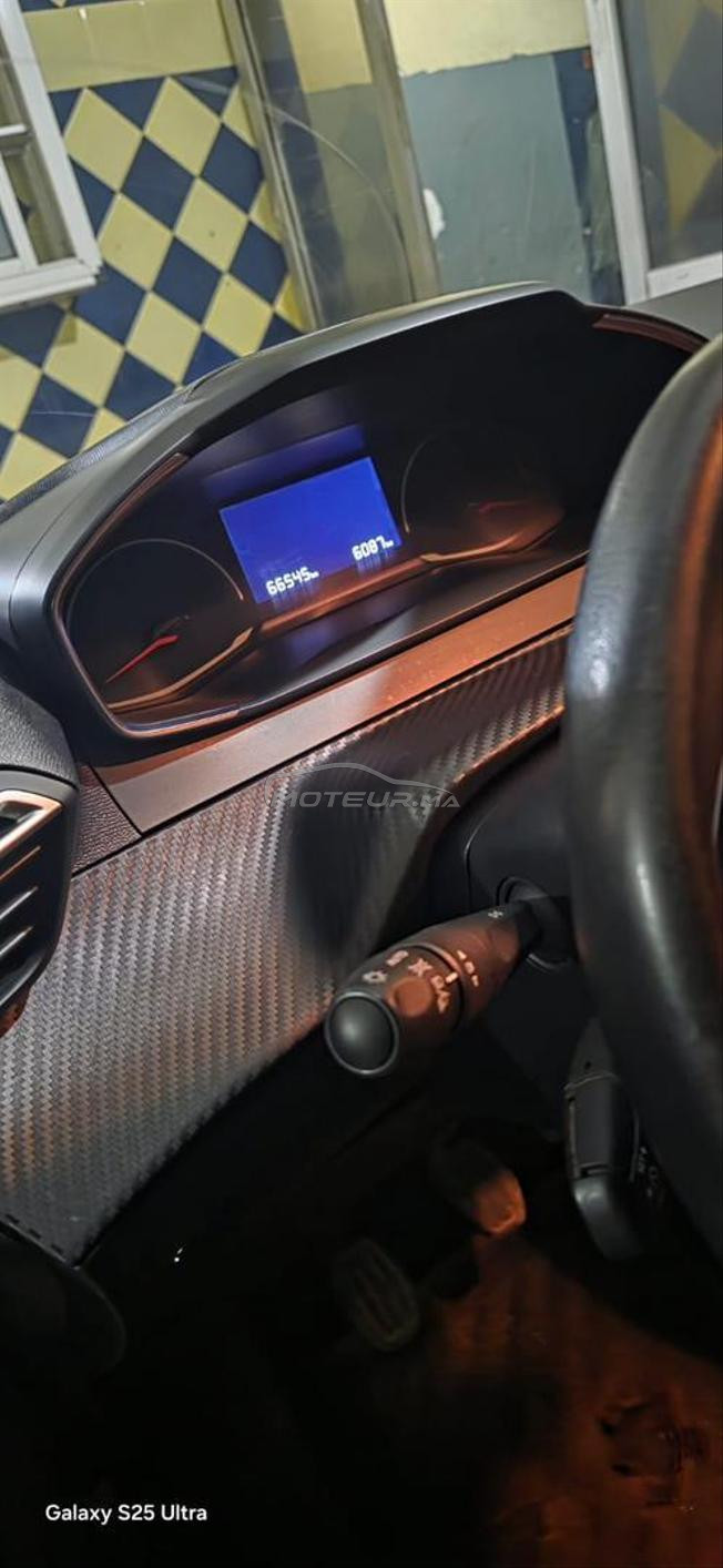 Peugeot 208 Diesel Manuelle 2022 à Sidi Bennour