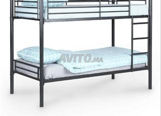 سرير بطابقين معدني مزدوج