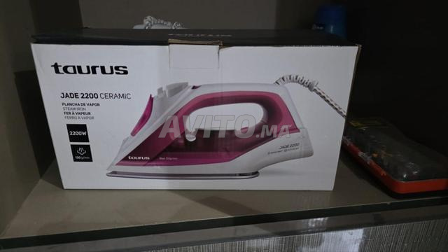 مكواة بخار Taurus JADE 2200 Ceramic 2200W جديدة