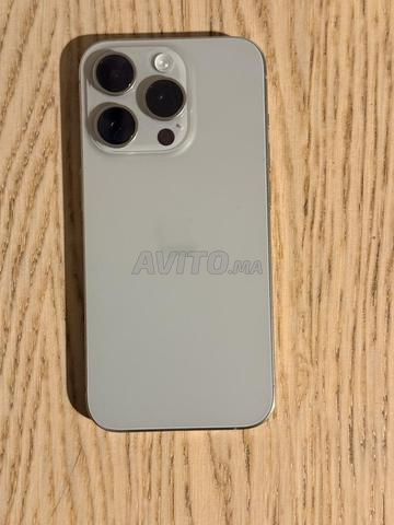 ايفون 15 برو باي باس واي فاي