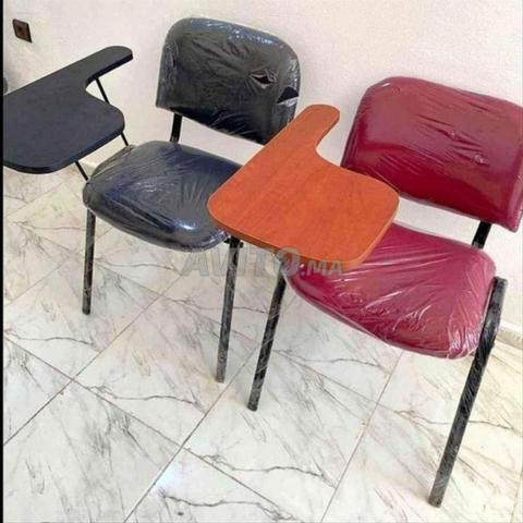 كرسي ISO مع مسند كتابة