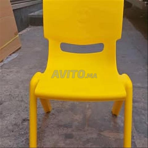 طاولة وكرسي أثاث حضانة