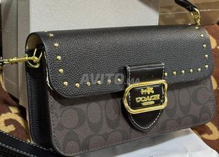 حقيبة أنيقة Coach CO1282