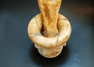 هاون صيدلية من المرمر.