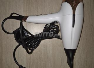 GHD مجفف شعر helios