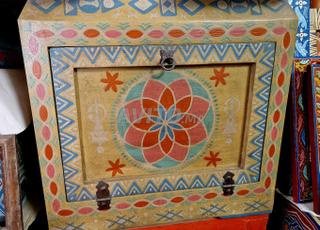 كوفر تقليدي، ديكور على الطراز البربري