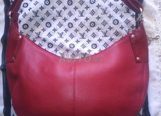 حقيبة جلدية أصلية