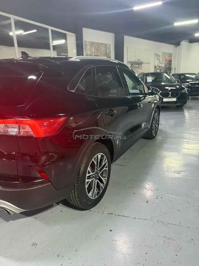 FORD KUGA AVEC GARANTIE