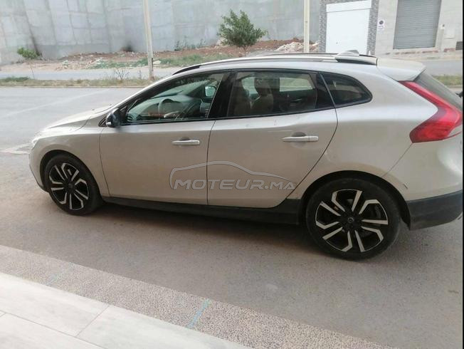 Volvo V40 Diesel Automatique 2019 à Nador