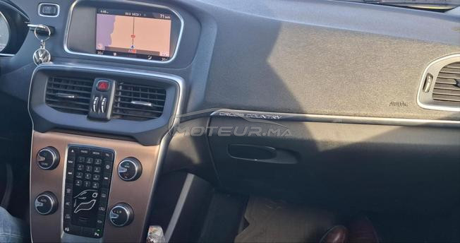 Volvo V40 Diesel Automatique 2019 à Nador